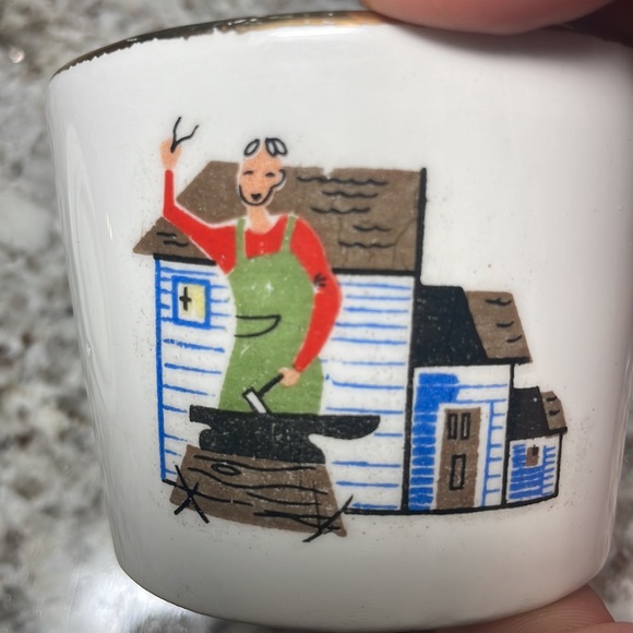 Vintage Blacksmith Ceramic Container - Picture 10 of 13